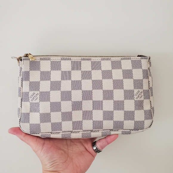 🎀 SOLD 🎀 - Picture 2 of 16